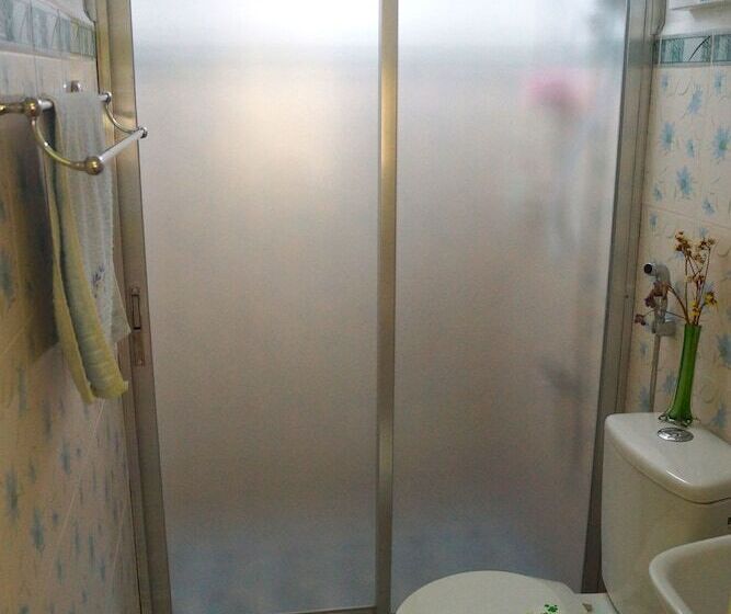 ペンション Madie S Place