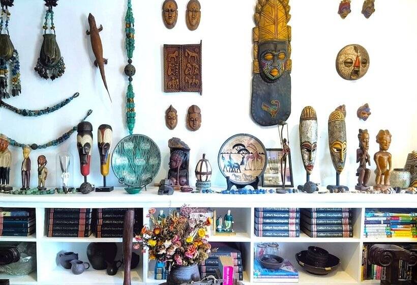 ペンション Madie S Place