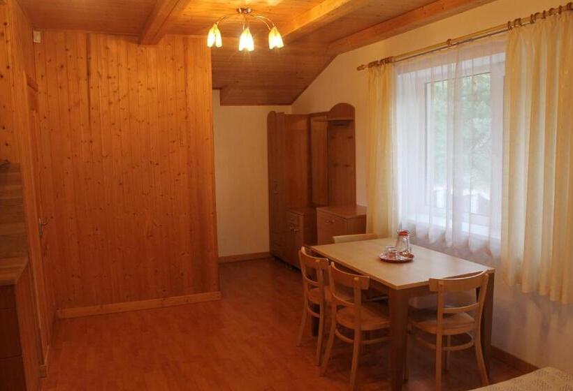 پانسیون Paliepgiris