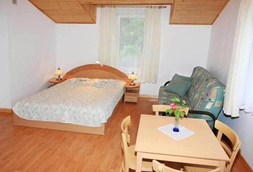 پانسیون Paliepgiris