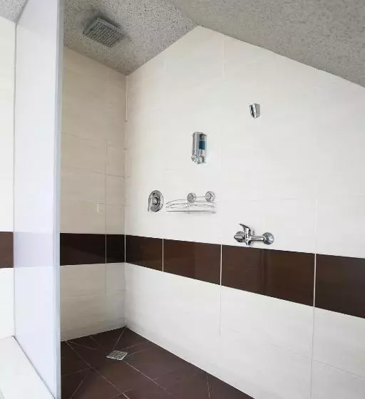 Majatalo Penzion škorpión