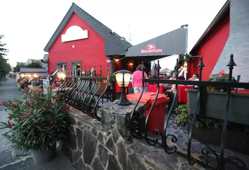 Majatalo Penzion škorpión