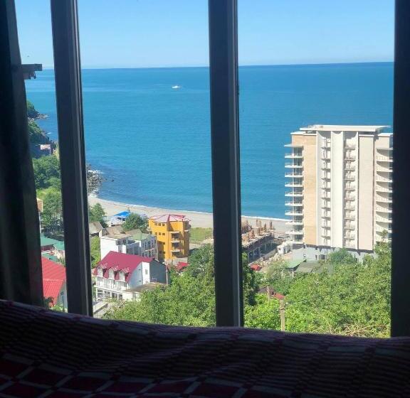 پانسیون Sanni Guest House