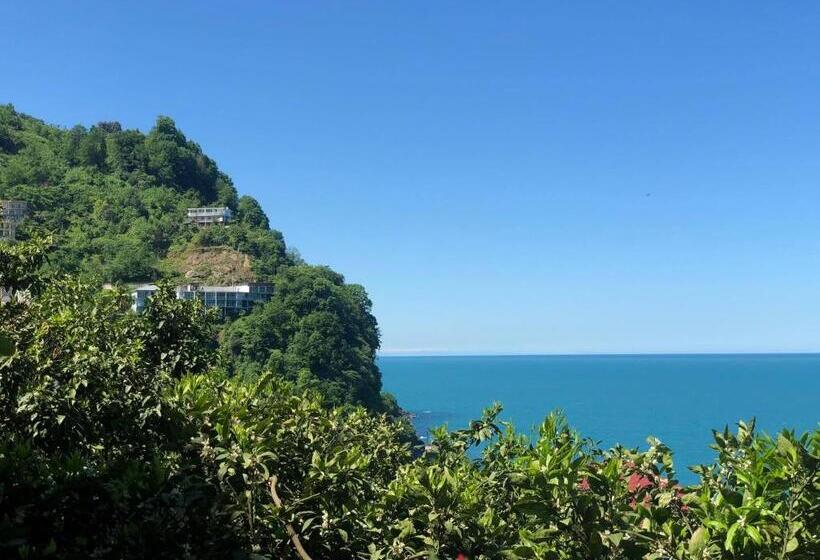 پانسیون Sanni Guest House