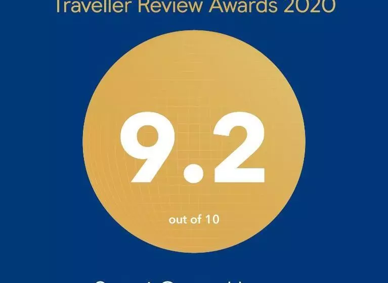 پانسیون Sanni Guest House