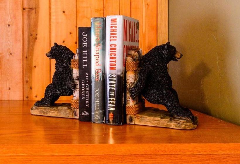 Alpen Way Chalet Mountain Lodge