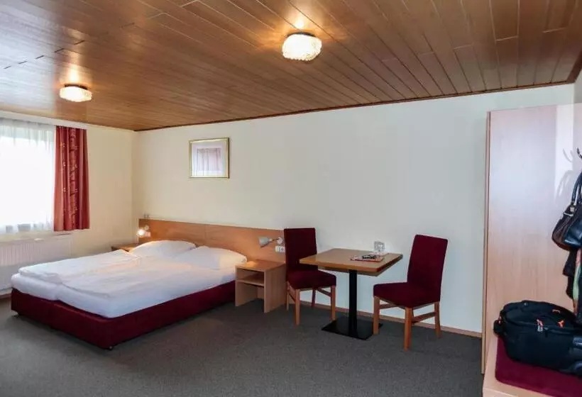 Retkeilymaja Denk Bed & Breakfast