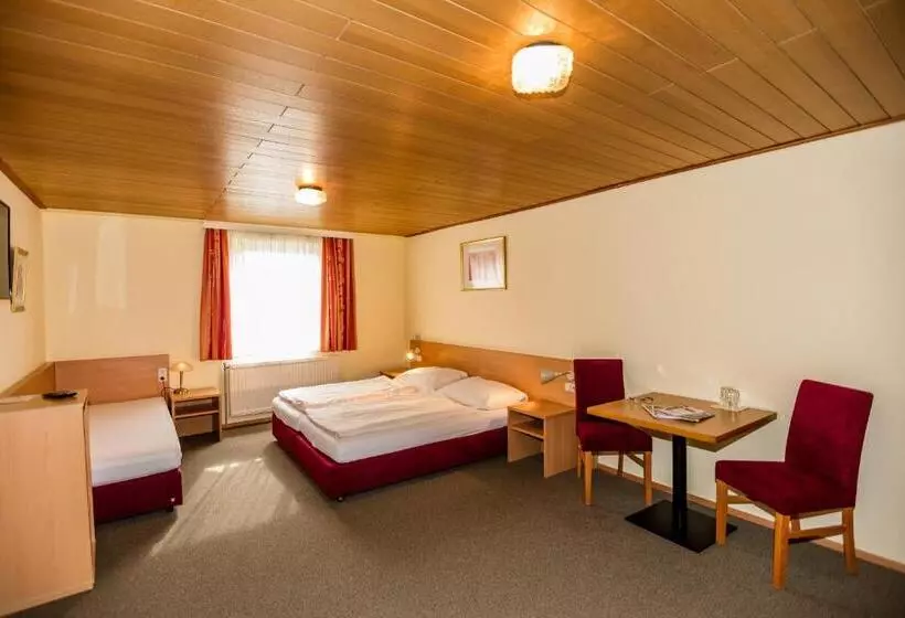 Retkeilymaja Denk Bed & Breakfast