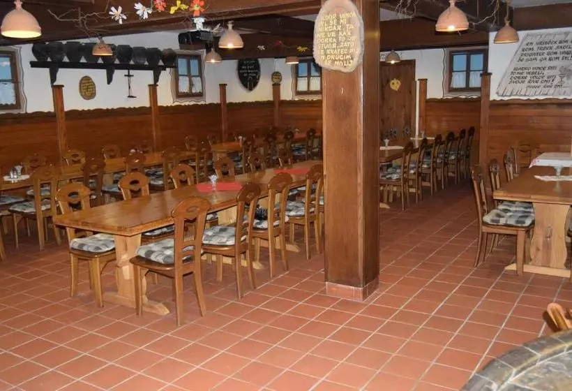 هتل Farm Stay Frank Ozmec Wine And Glamping Estate