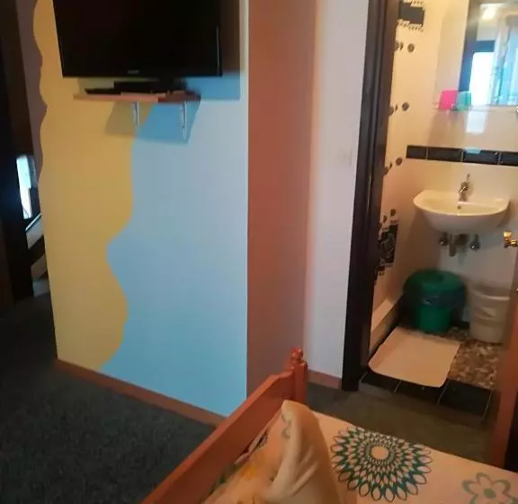 پانسیون Apartments & Rooms Stare