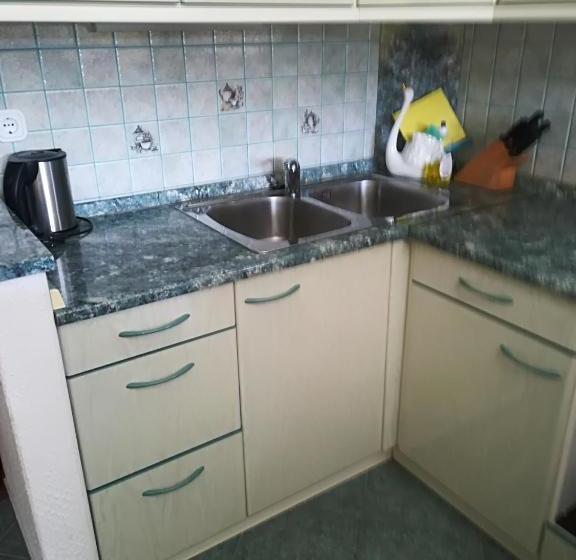 پانسیون Apartments & Rooms Stare