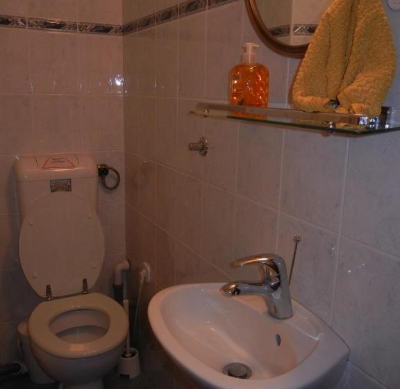 پانسیون Apartments & Rooms Stare