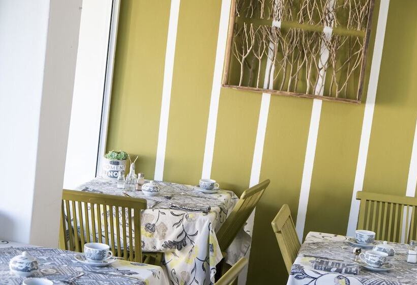 膳宿费 Boord Guest House