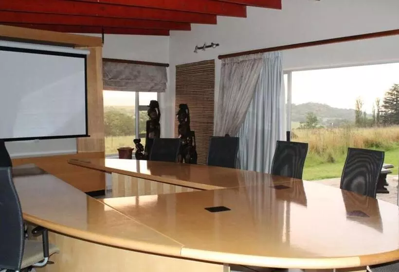 ペンション Country Park Guest House   Muldersdrift