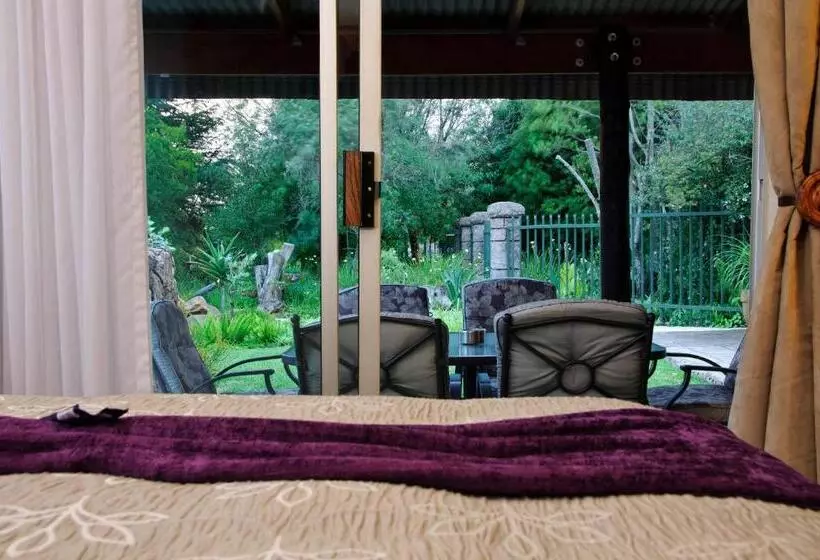 ペンション Country Park Guest House   Muldersdrift