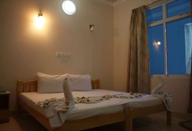 پانسیون Dharavandhoo Stay