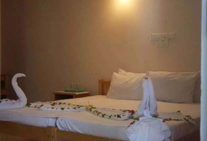 پانسیون Dharavandhoo Stay