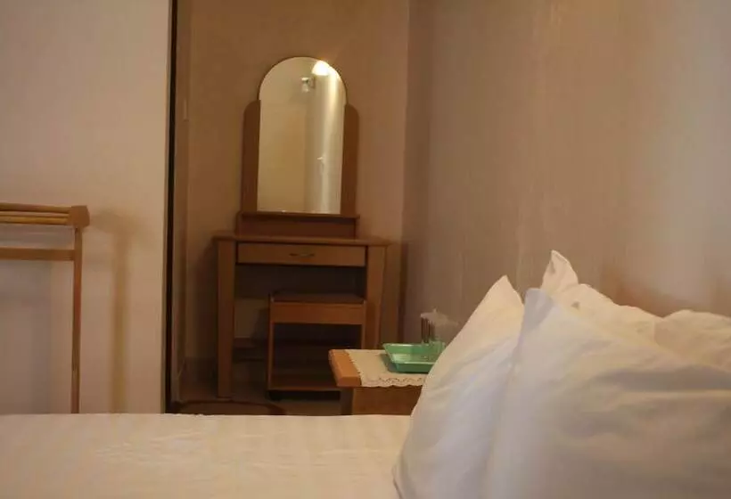 پانسیون Dharavandhoo Stay