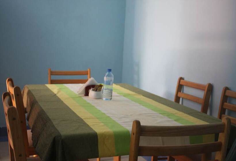 پانسیون Dharavandhoo Stay