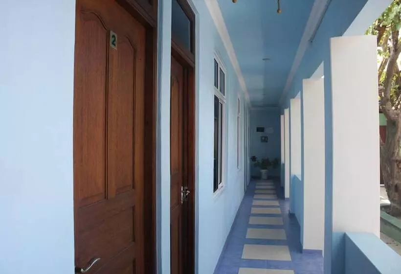 پانسیون Dharavandhoo Stay