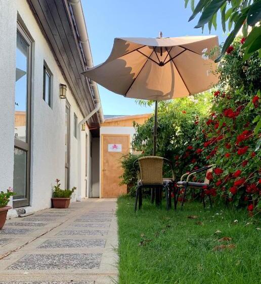 پانسیون Hostal Del Valle