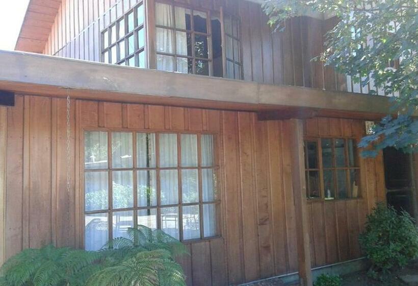 Pension Hostal Kutralwe