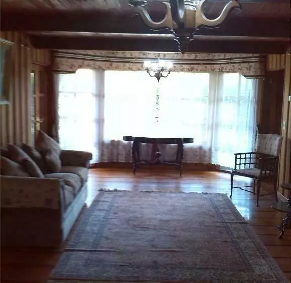 Majatalo Hostal Kutralwe