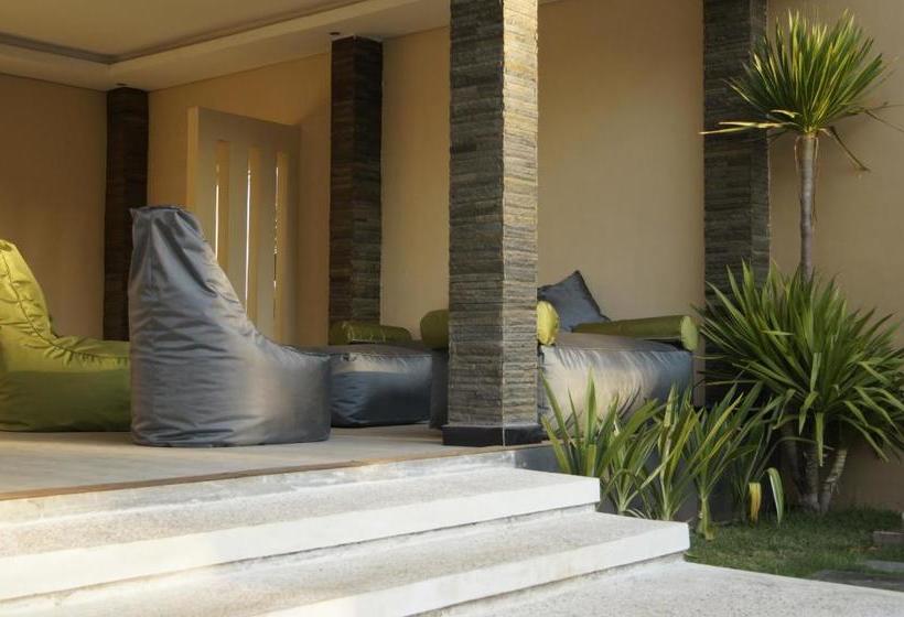 ペンション Matahari Inn