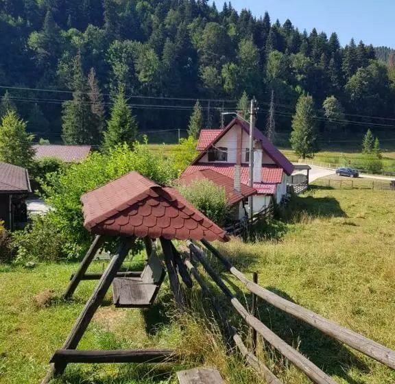 Pensiunea Daria Putna