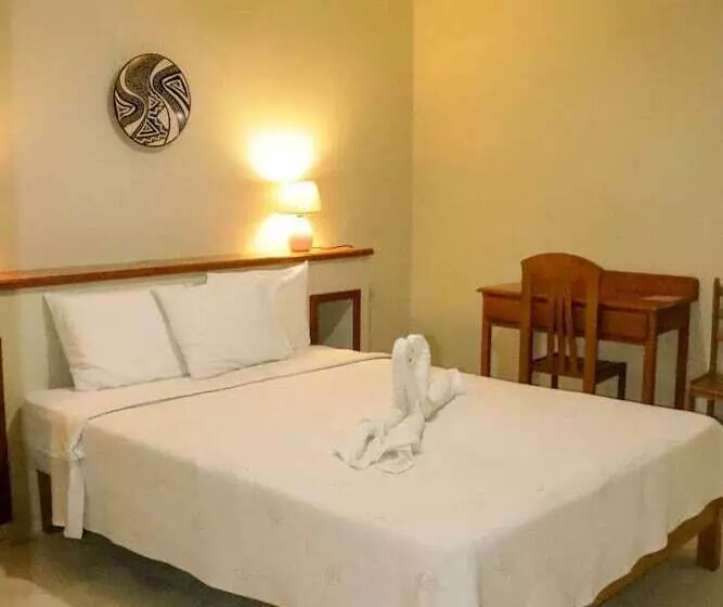 هاستل Hosteria Suiza