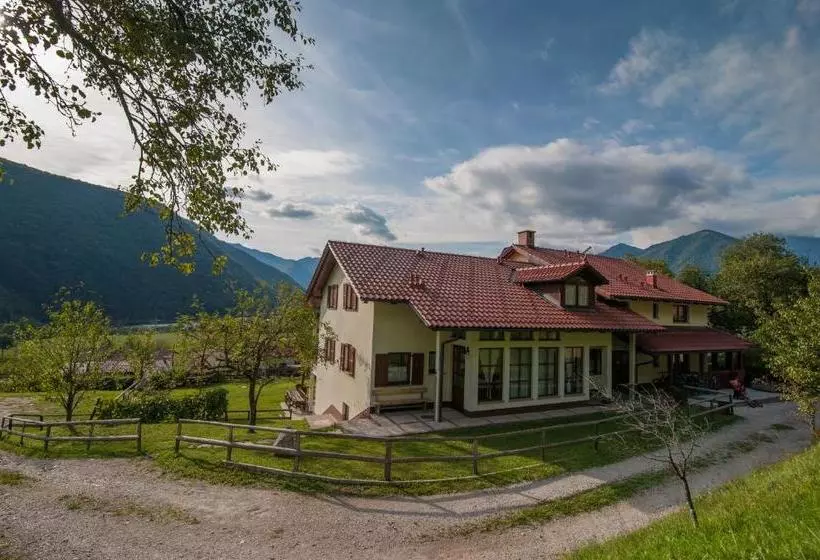 هتل Tourist Farm Pri Kafolu