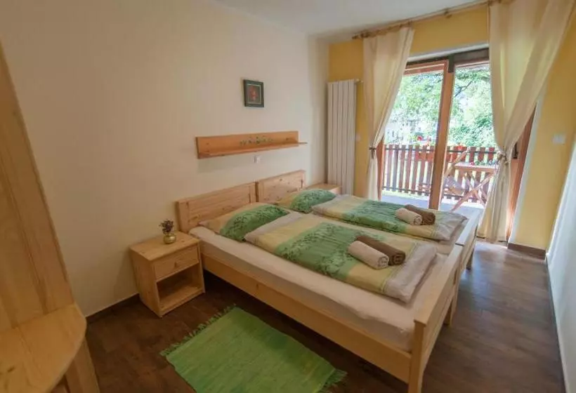 هتل Tourist Farm Pri Kafolu