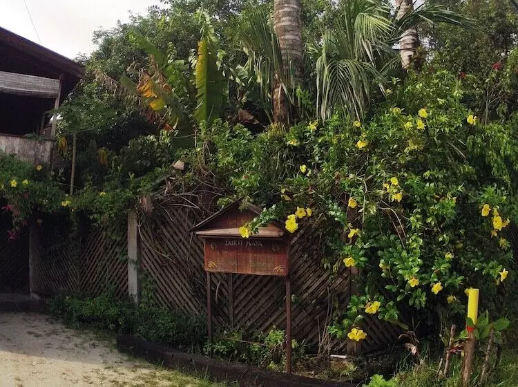 پانسیون Bukit Raya Guesthouse