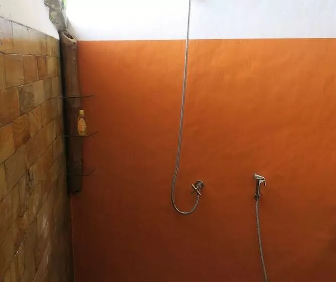 پانسیون Bukit Raya Guesthouse