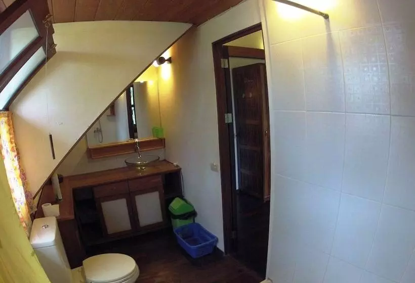 پانسیون Bukit Raya Guesthouse
