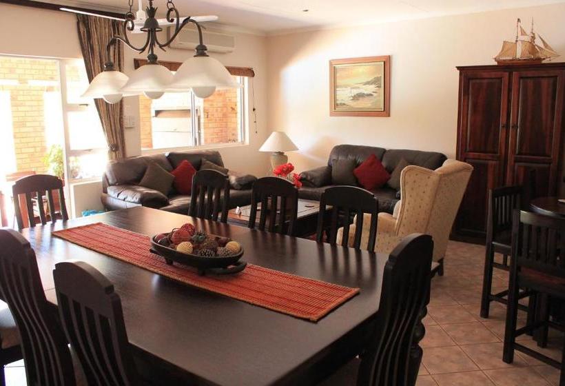 פנסיון Duneside Guest House