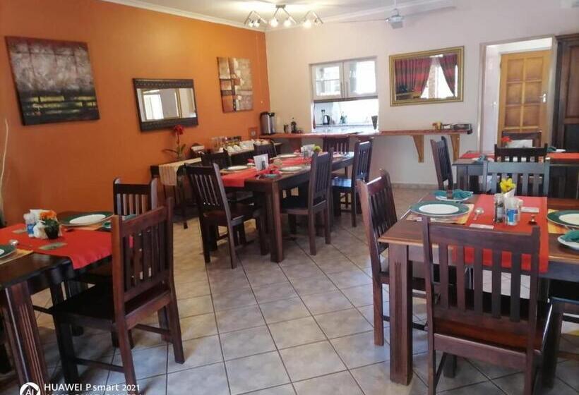 פנסיון Duneside Guest House