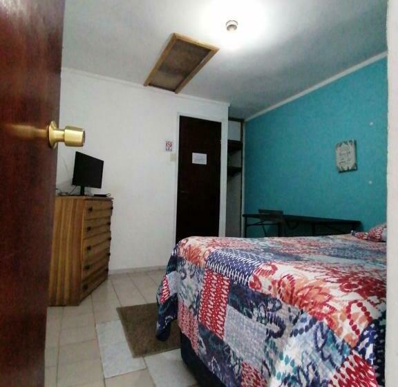 پانسیون Hostal Caleta Abarca