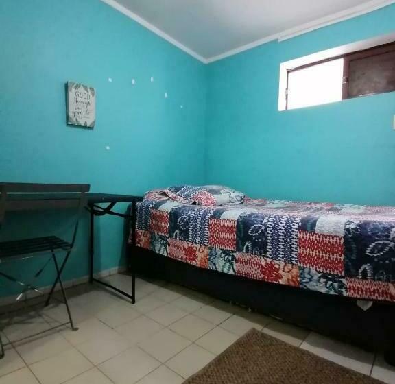 پانسیون Hostal Caleta Abarca