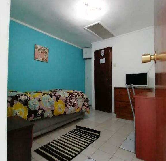 پانسیون Hostal Caleta Abarca