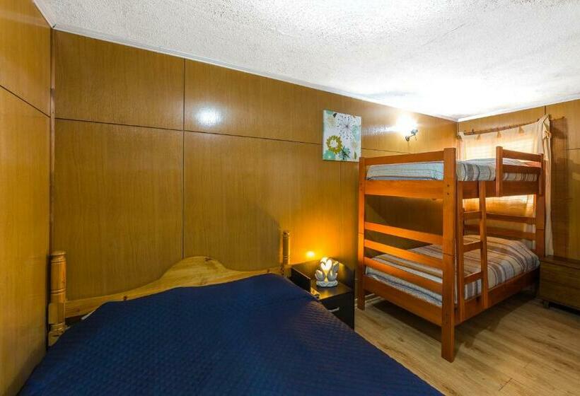 پانسیون Hostal Caleta Abarca