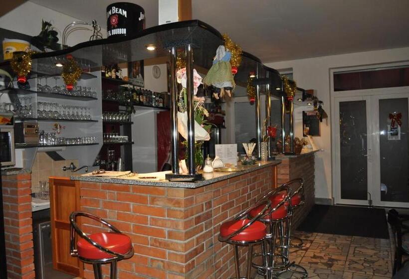 بنسيون Hostinec Vo Višňovom