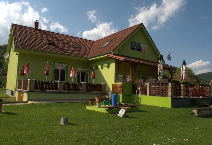 بنسيون Hostinec Vo Višňovom