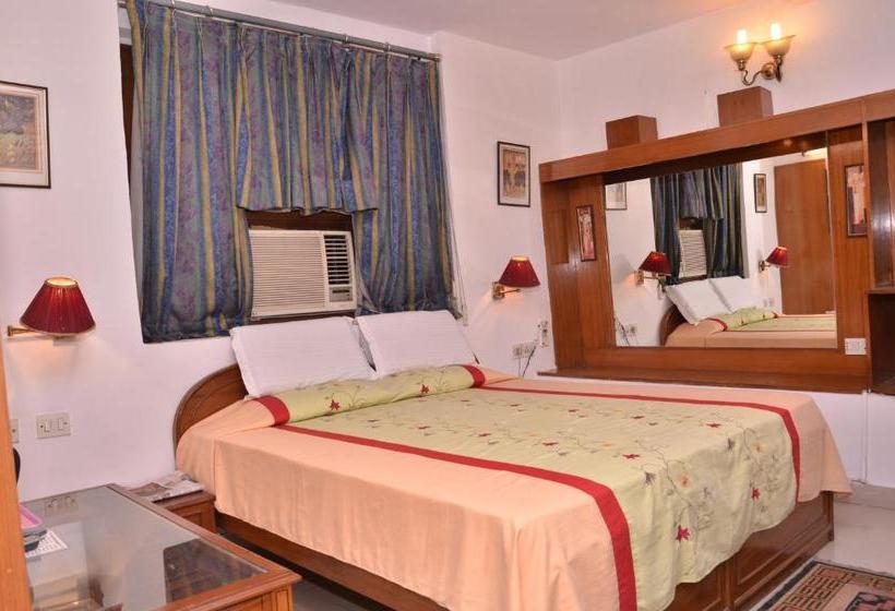 Pensão Prem Sagar Guest House