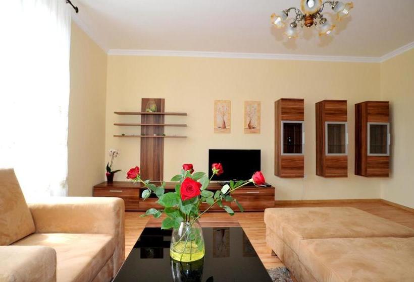 Пансион Penzion Anesis   štúdiá