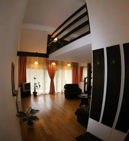 پانسیون Timis Valley, Casa Eni&dan