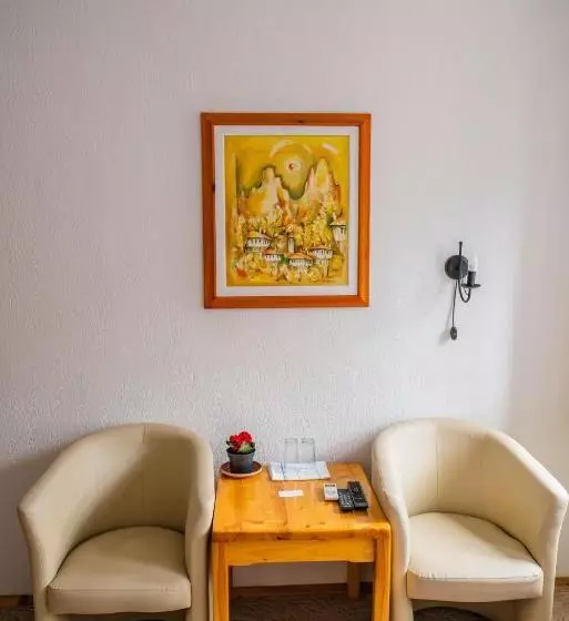 Majatalo Toni's Guest House