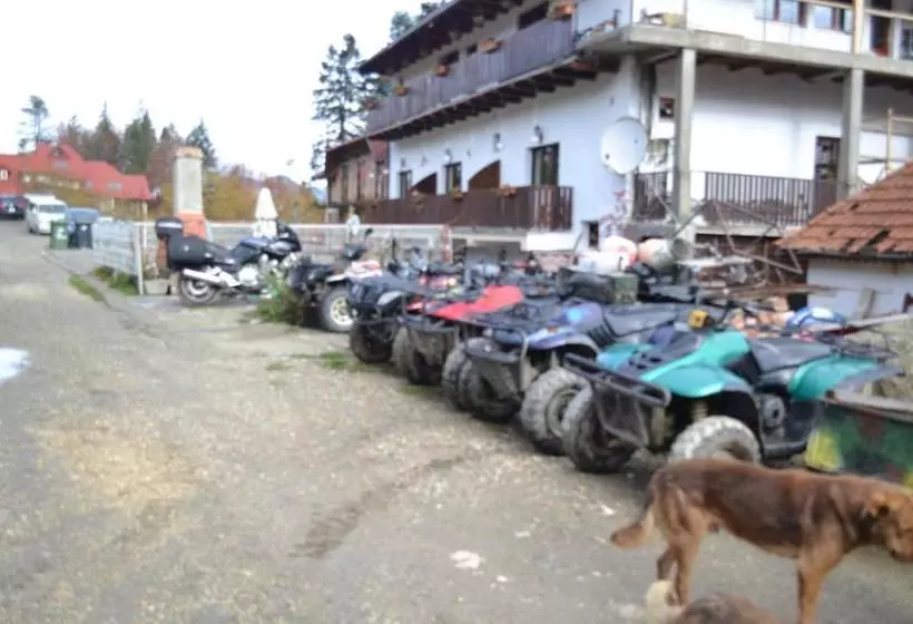 Pensiune Turistica Milcov Vladet