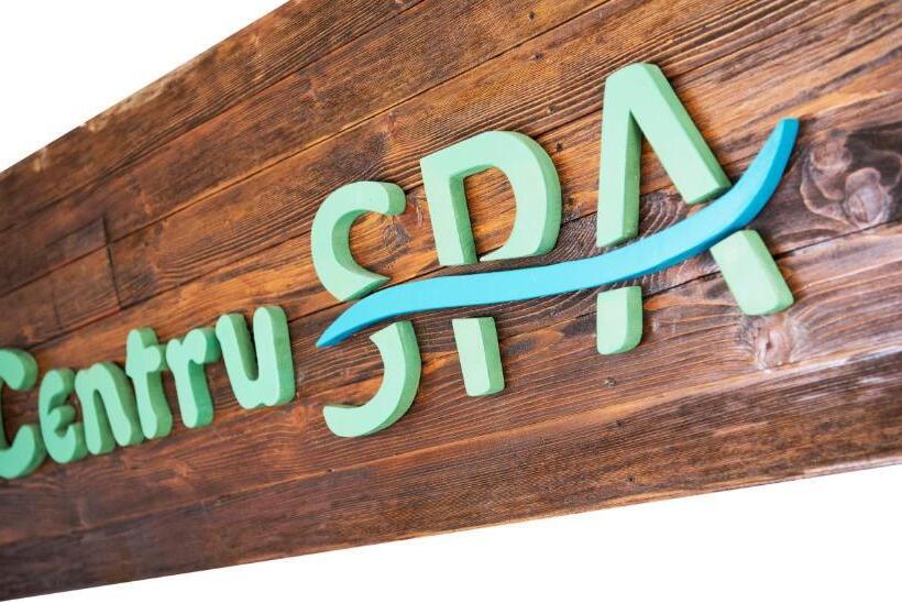 Pensiunea Un Baiat Si O Fata