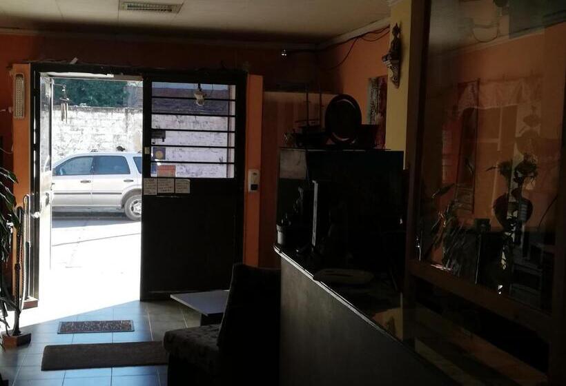 هاستل Hostal Namaste